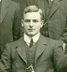 Phillip Pullar (Prefect 1909).